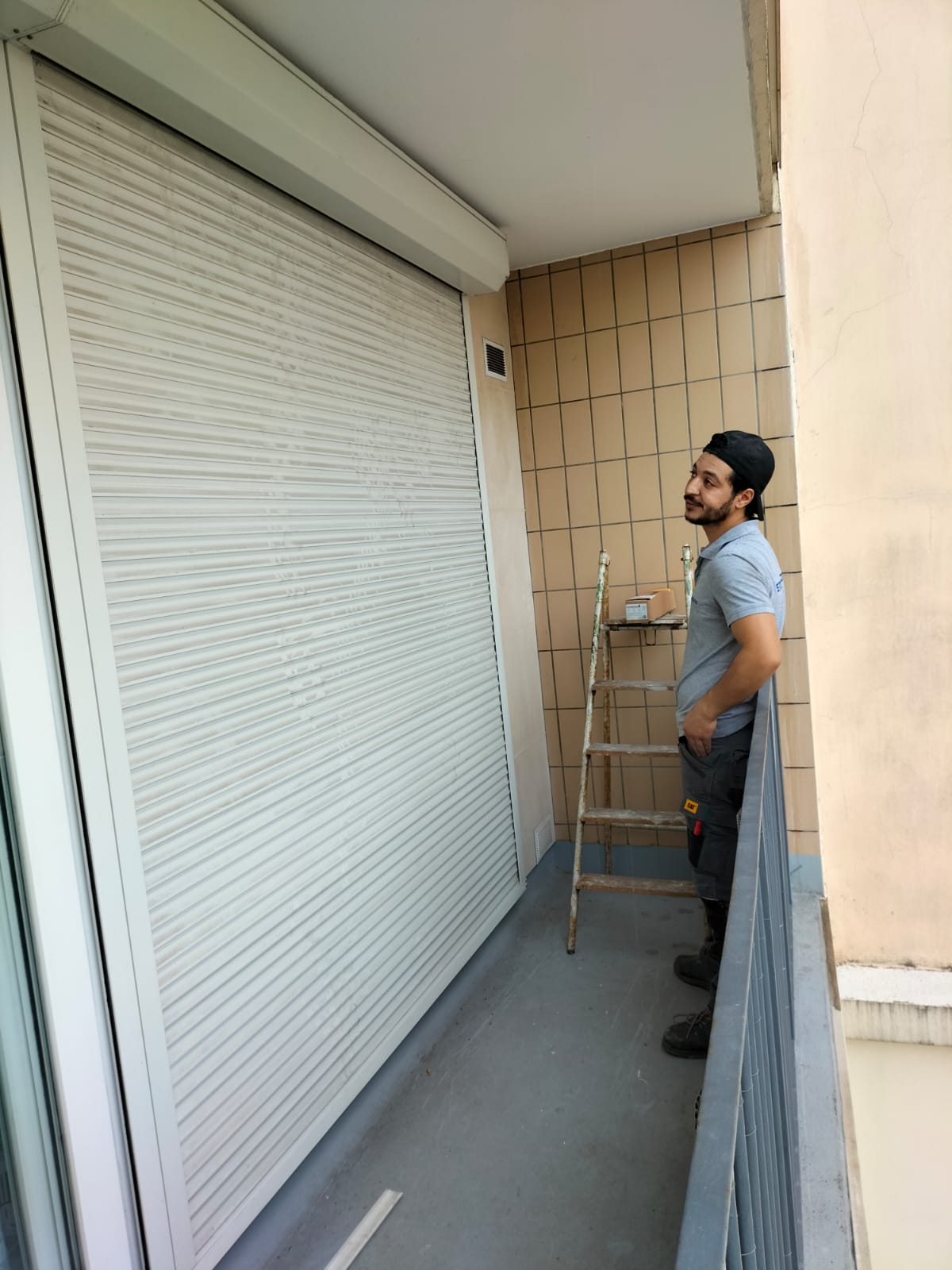 Réparation store Lyon